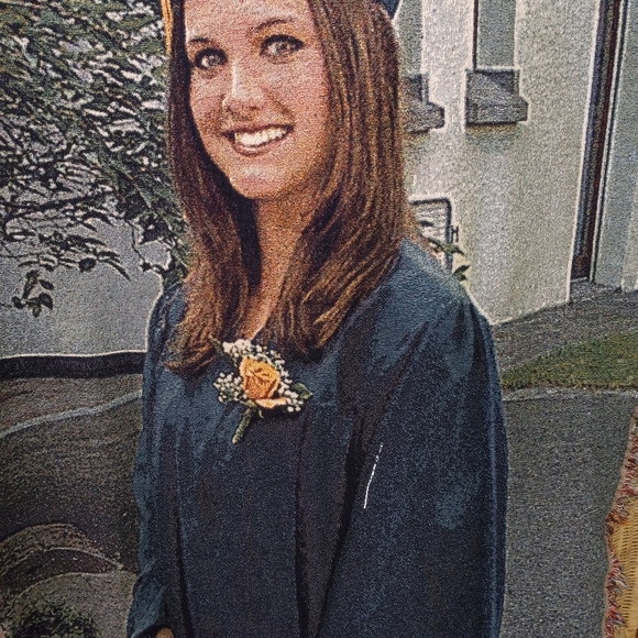 GRADUATION Tapestry of Beautiful Girl 56"×49" - Picture 3 of 6